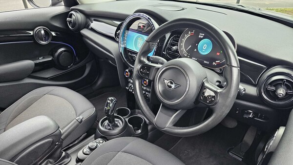 Used MINI Hatch 2022 for sale - 76170128: Photo 6