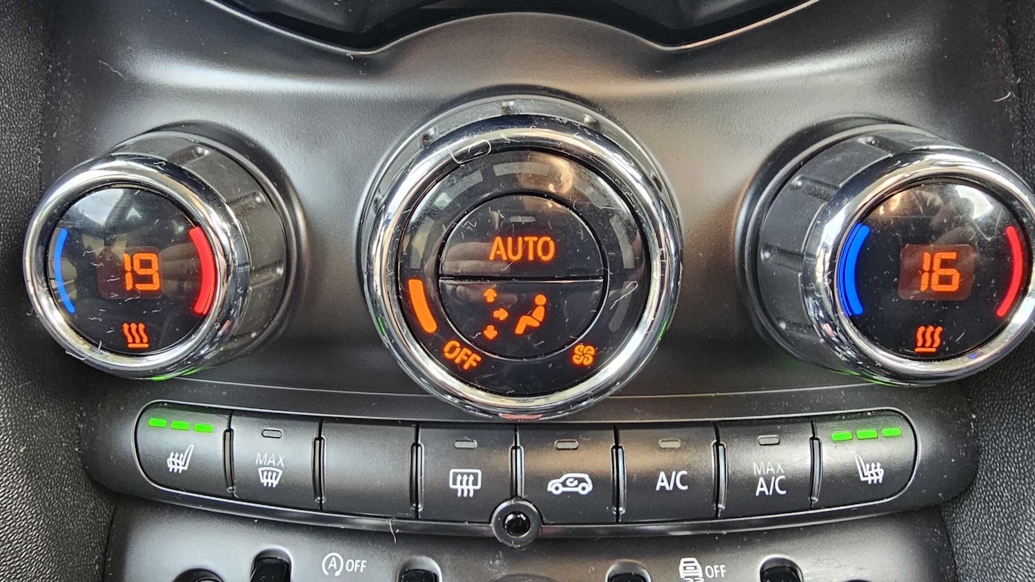 Used MINI Hatch 2018 for sale - 76488052: Photo 26