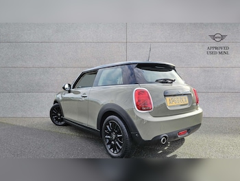 Used MINI Hatch 2018 for sale - 76488052: Photo