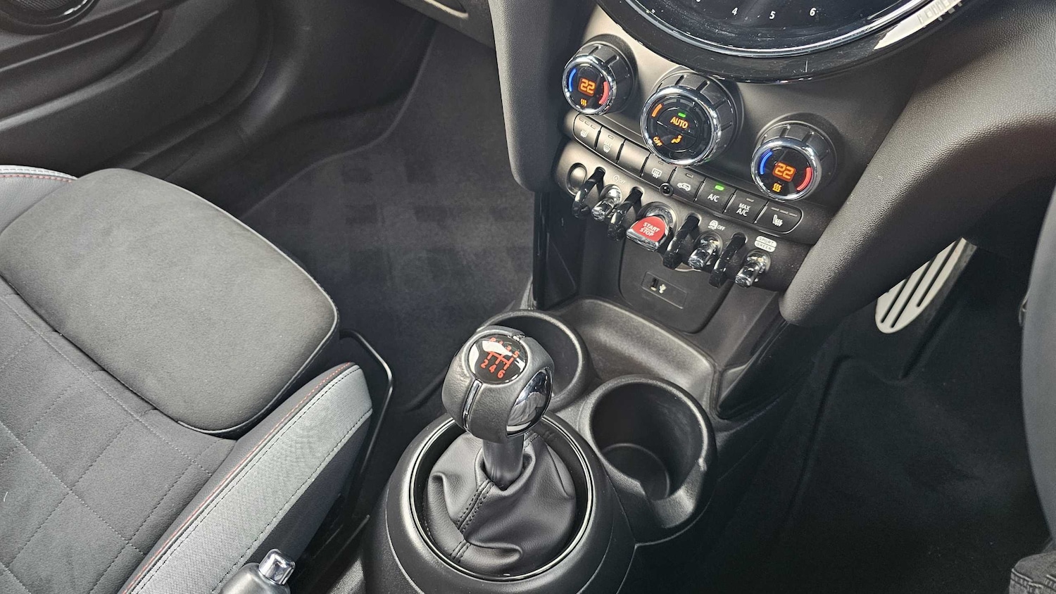 Used MINI Hatch 2023 for sale - 77333948: Photo 14