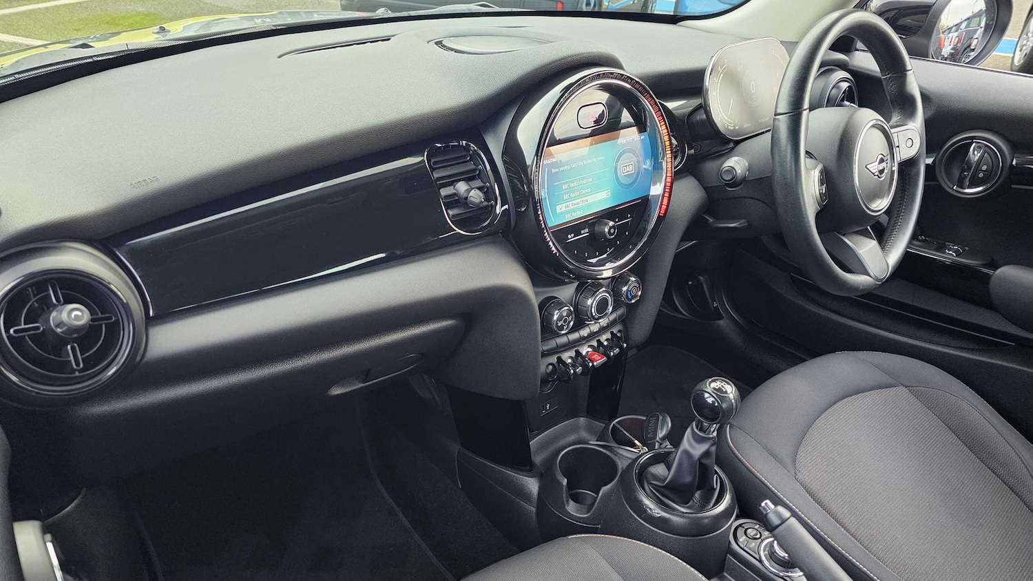 Used MINI Hatch 2022 for sale - 76501843: Photo 7