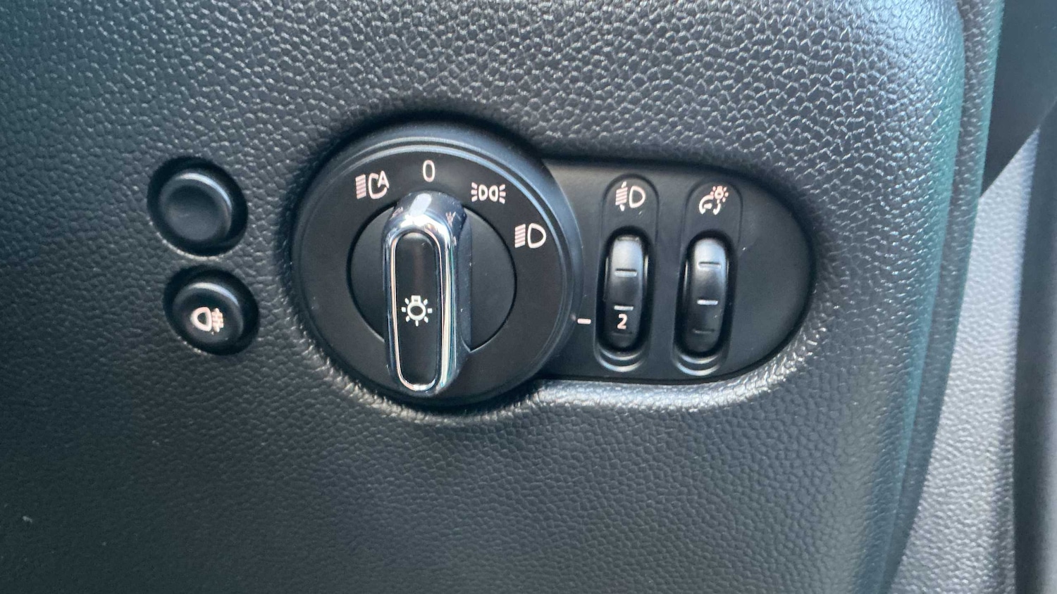 Used MINI Convertible for sale - 77588987: Photo 33