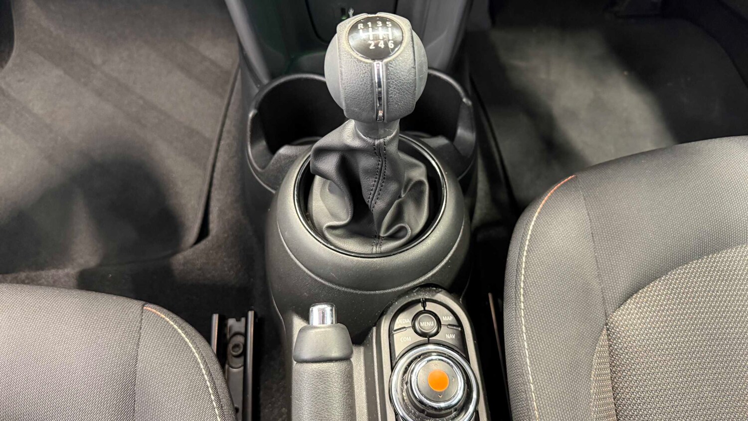 Used MINI Hatch 2019 for sale - 78118759: Photo 11