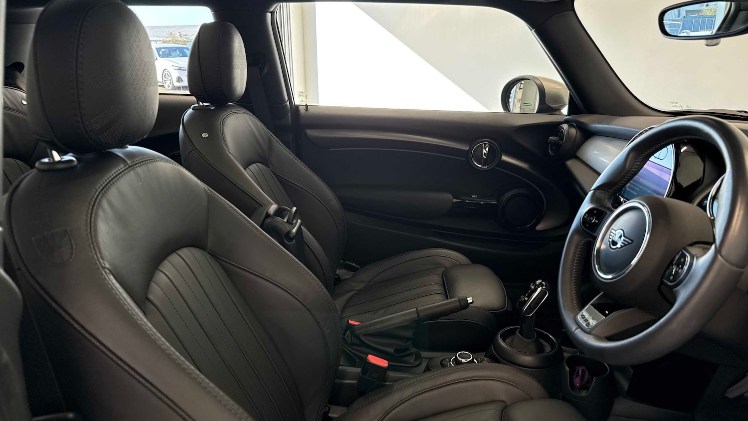 Used MINI Hatch 2023 for sale - 77756563: Photo 11