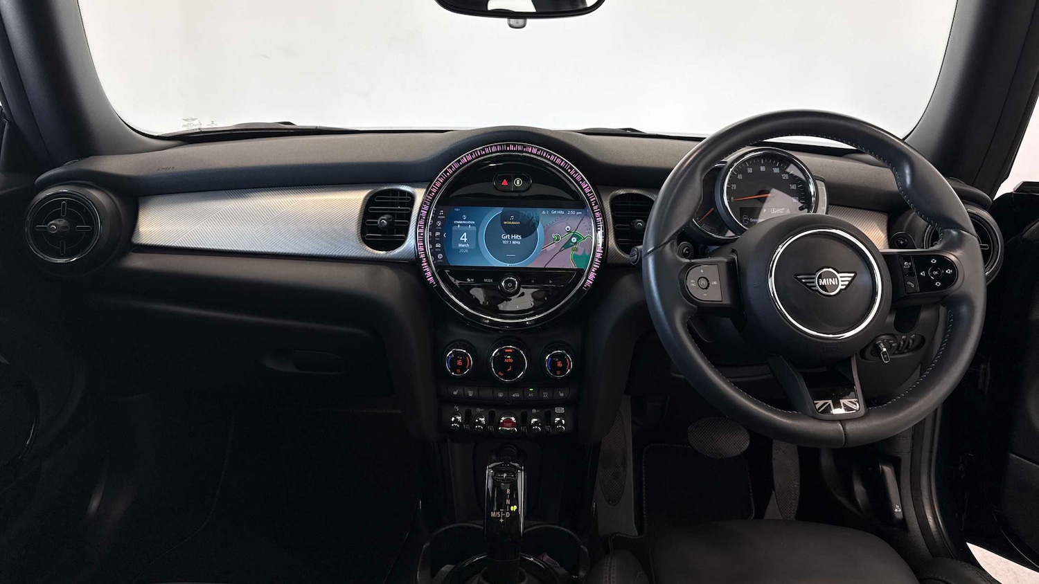 Used MINI Hatch 2023 for sale - 77756563: Photo 4