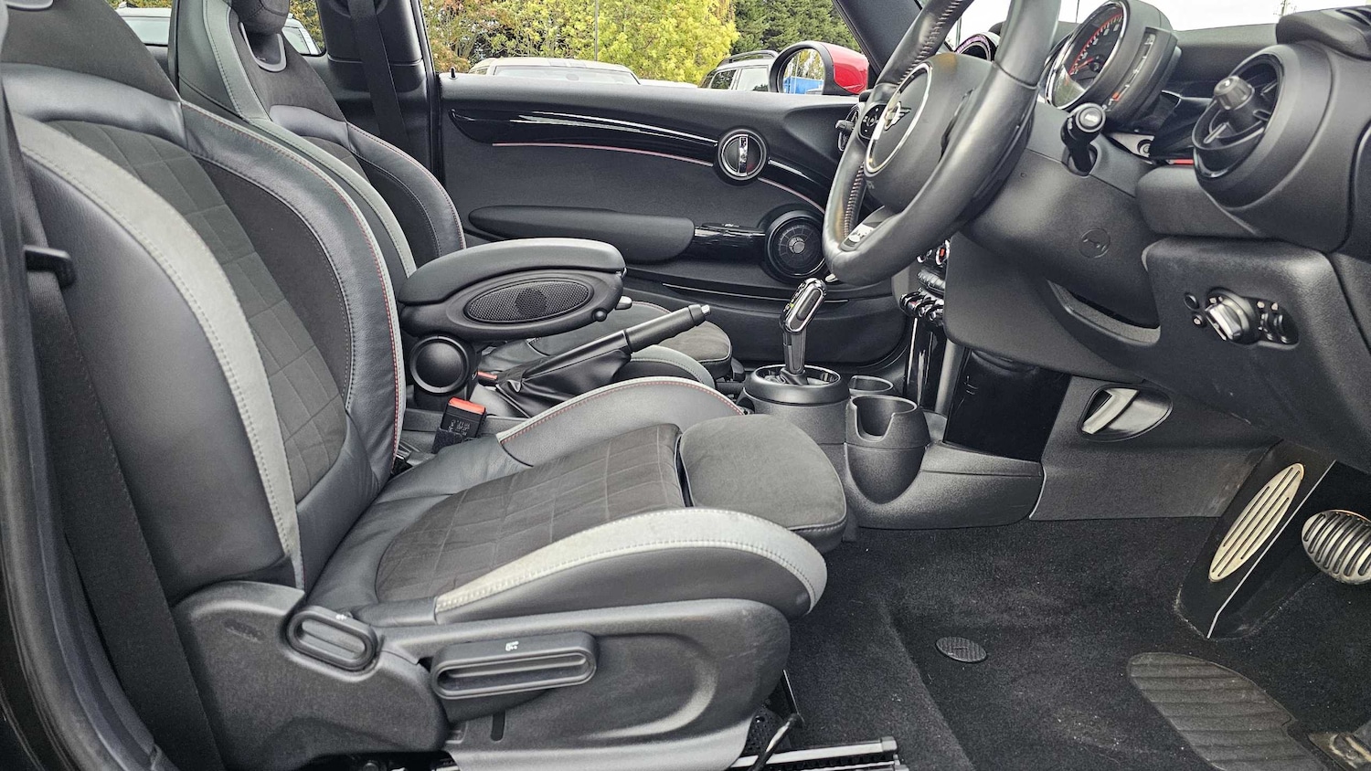 Used MINI Hatch 2022 for sale - 76460148: Photo 10