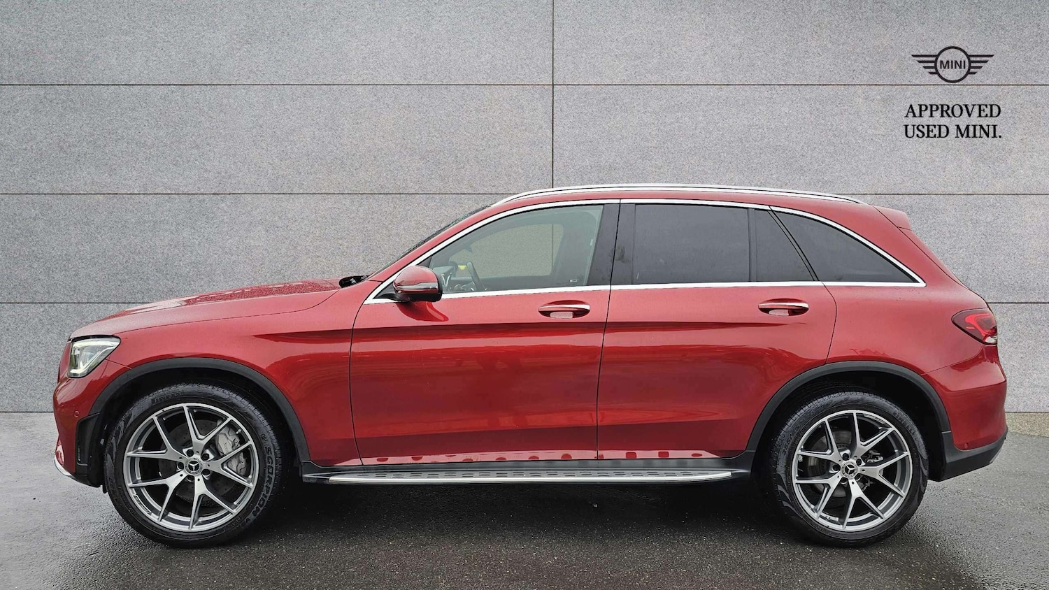 Used Mercedes-Benz GLC 2021 for sale - 76141534: Photo 2