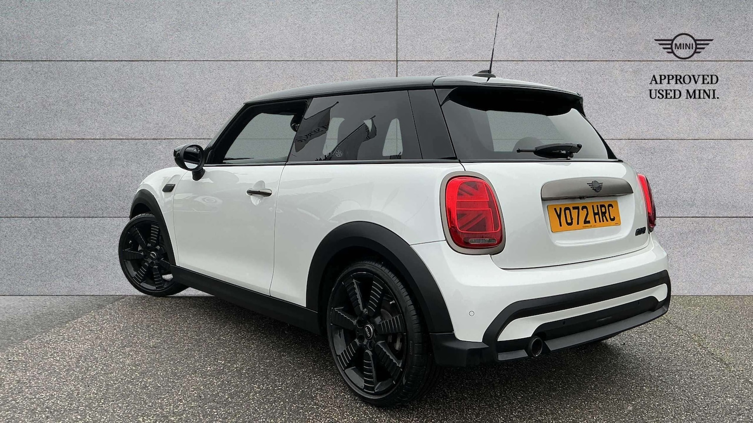 Used MINI Hatch 2023 for sale - 78024322: Photo 2