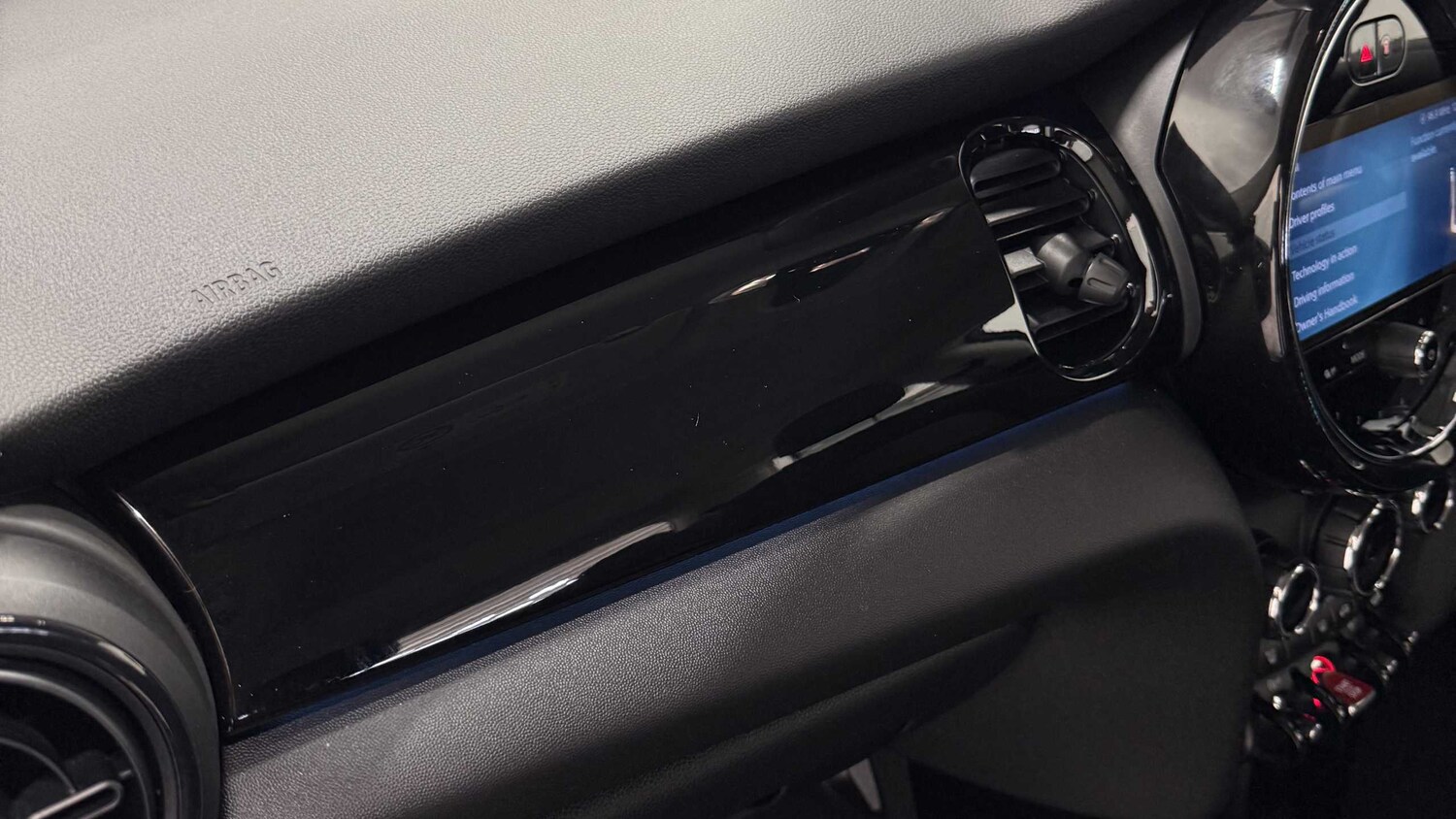 Used MINI Hatch 2023 for sale - 77995988: Photo 15