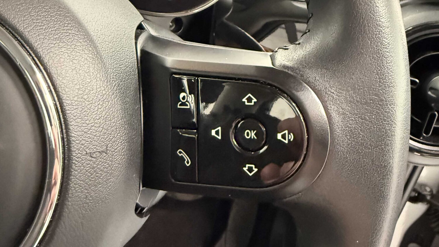 Used MINI Hatch 2023 for sale - 77995988: Photo 23