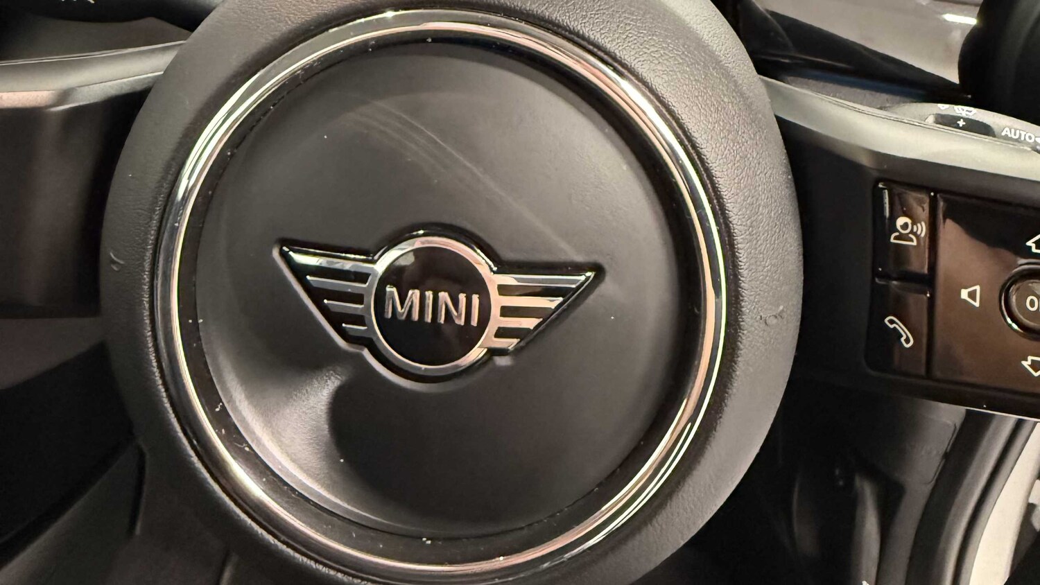 Used MINI Hatch 2023 for sale - 77995988: Photo 24