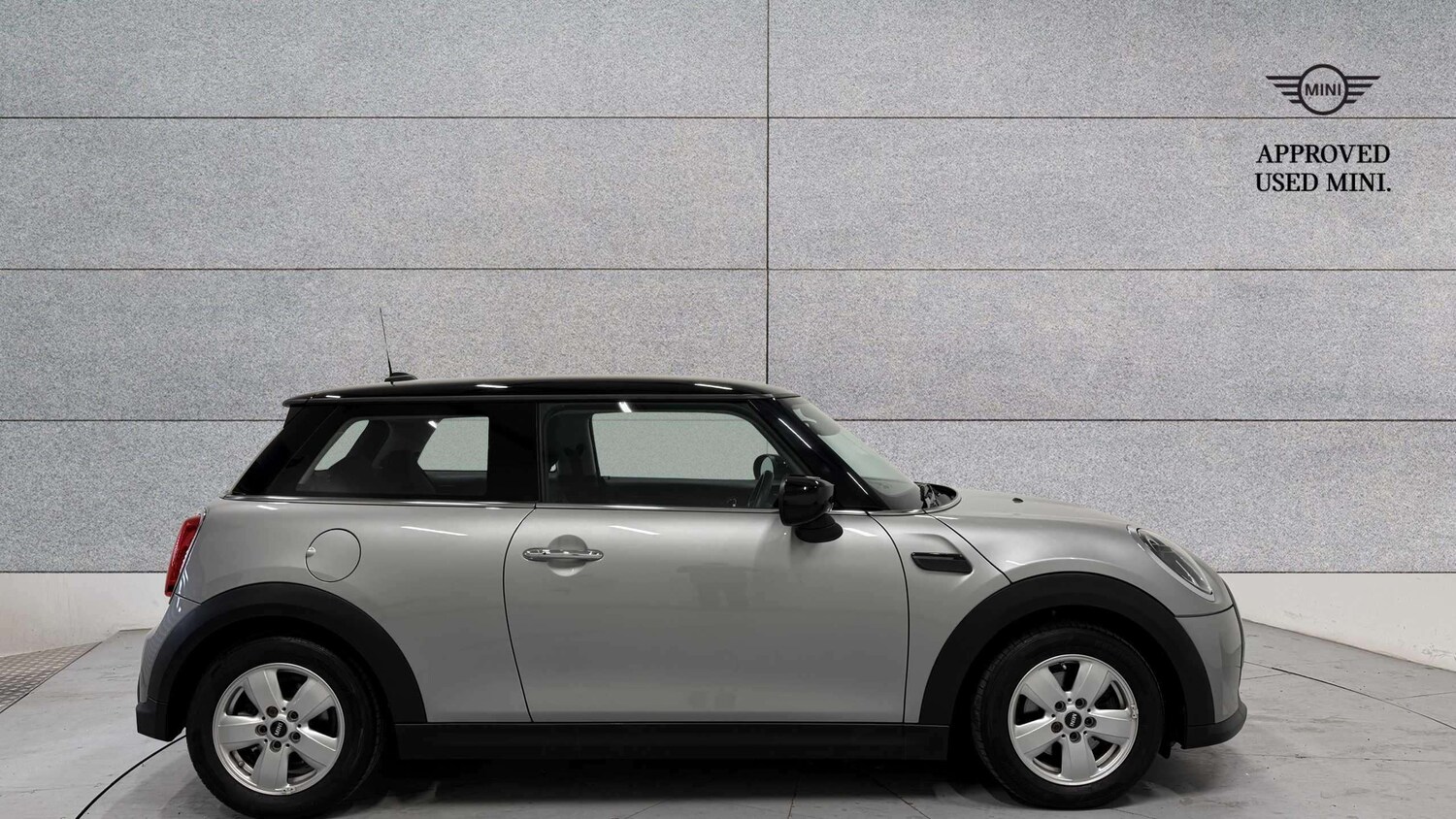 Used MINI Hatch 2023 for sale - 77995988: Photo 3