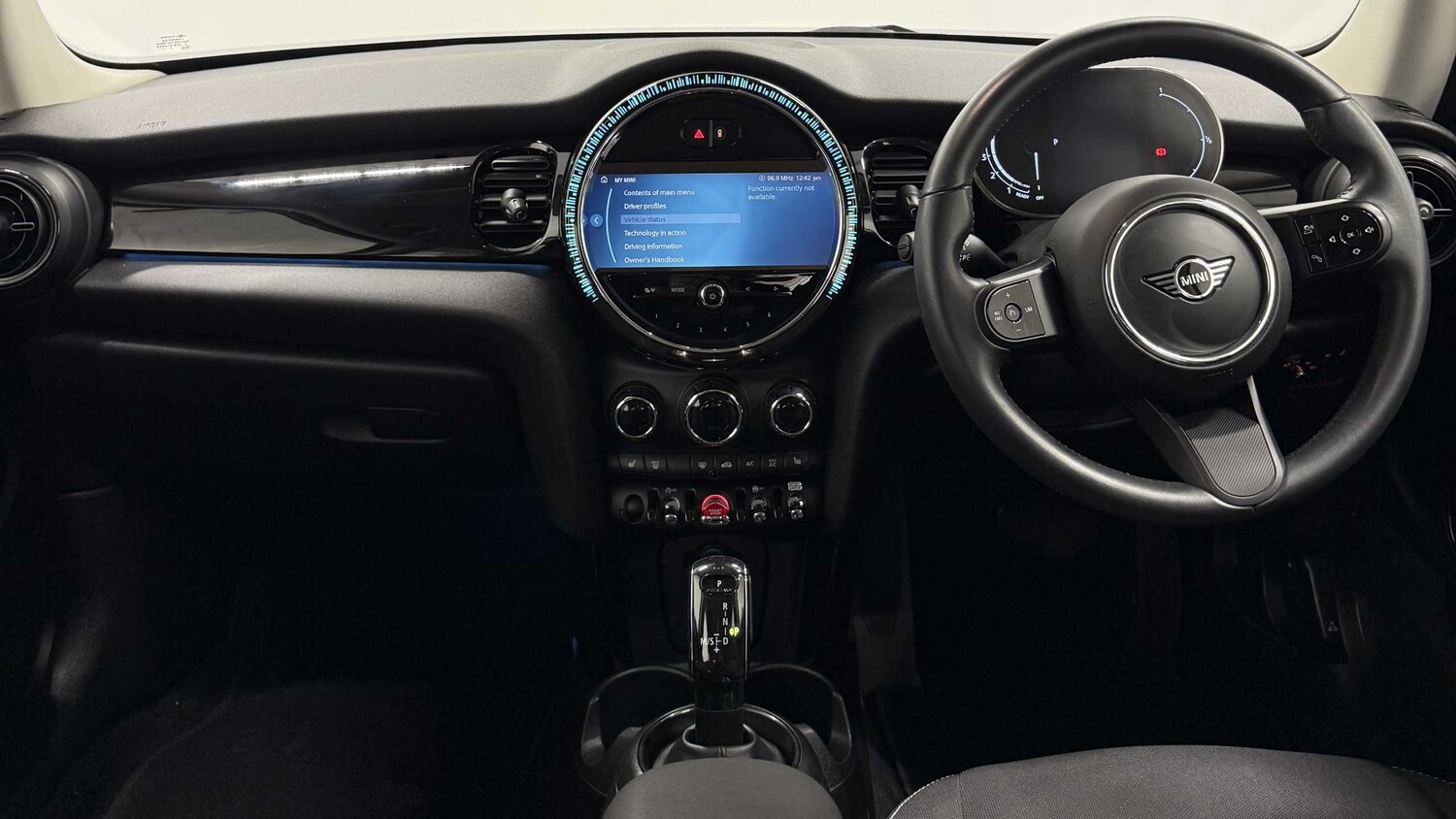 Used MINI Hatch 2023 for sale - 77995988: Photo 4