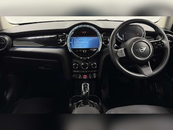 Used MINI Hatch 2023 for sale - 77995988: Photo