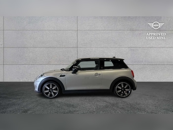 Used MINI Hatch 2023 for sale - 79065375: Photo