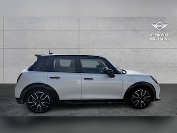 Used MINI Cooper 2025 for sale - 79770902: Photo