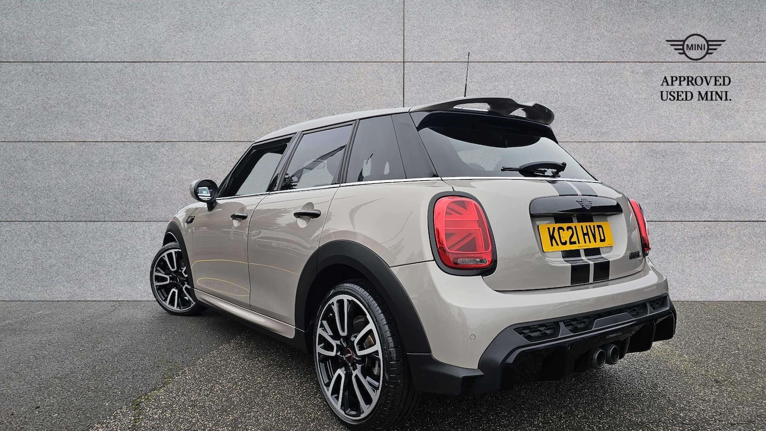 Used MINI Hatch 2021 for sale - 76515661: Photo 2
