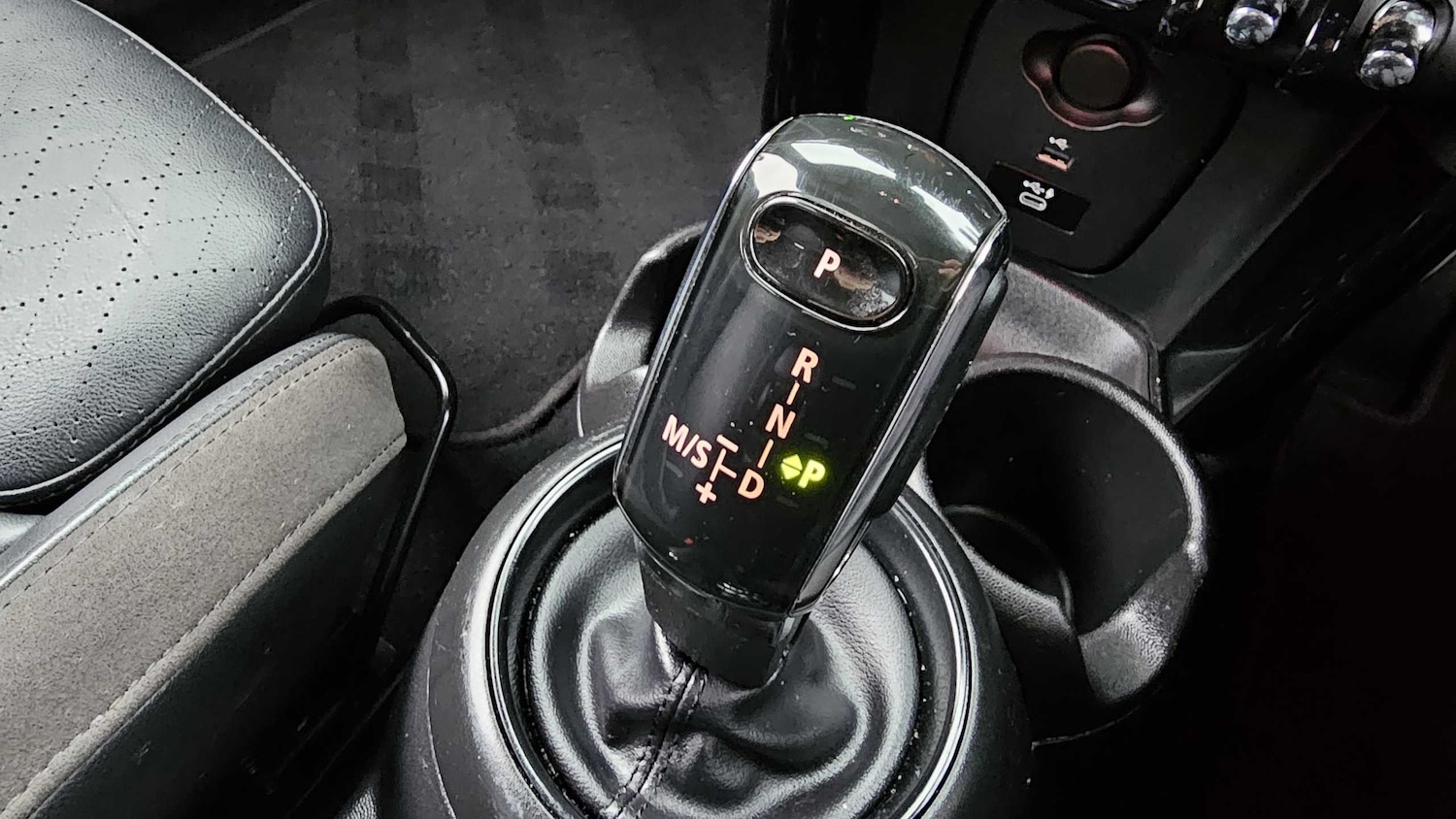 Used MINI Hatch 2021 for sale - 76515661: Photo 24