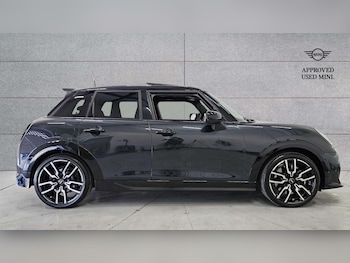 Used MINI Cooper 2025 for sale - 75903198: Photo