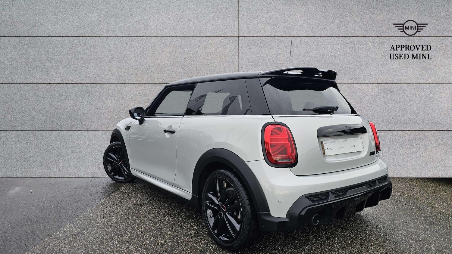 Used MINI Hatch 2022 for sale - 76967763: Photo 2