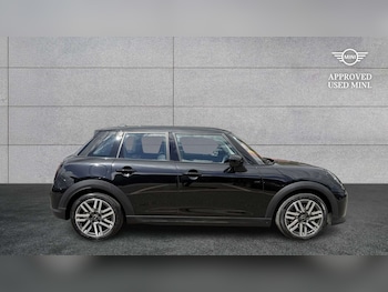 Used MINI Cooper 2025 for sale - 79319408: Photo