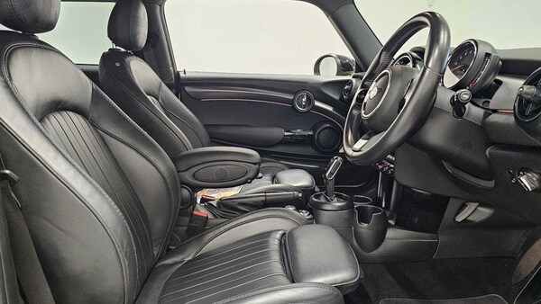 Used MINI Hatch 2022 for sale - 75510674: Photo 11