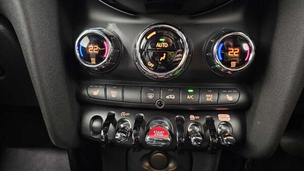 Used MINI Hatch 2022 for sale - 75510674: Photo 18