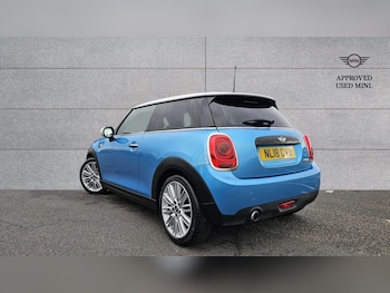 Used MINI Hatch 2018 for sale - 76373711: Photo