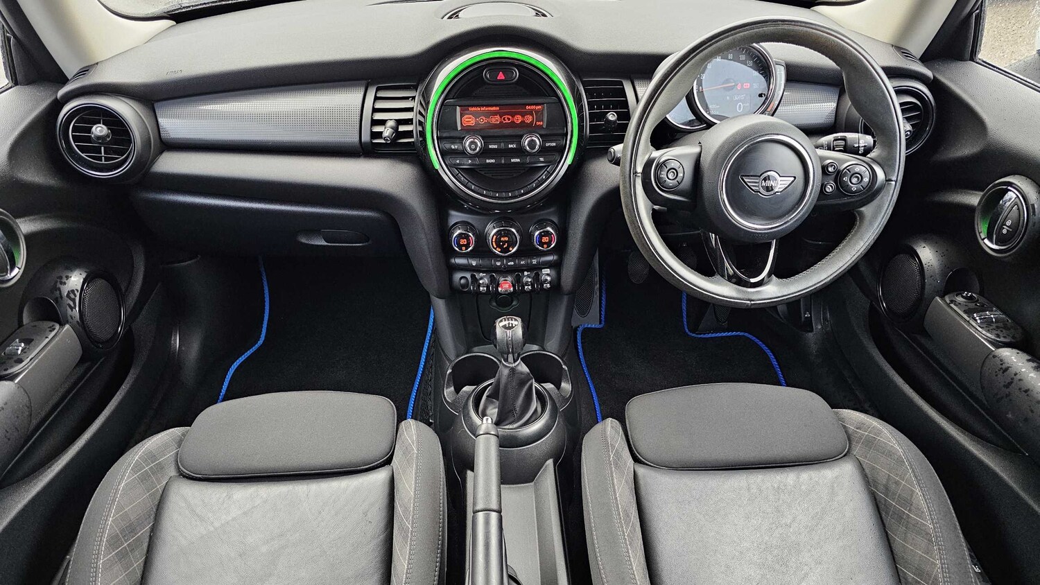 Used MINI Hatch 2018 for sale - 76373711: Photo 4