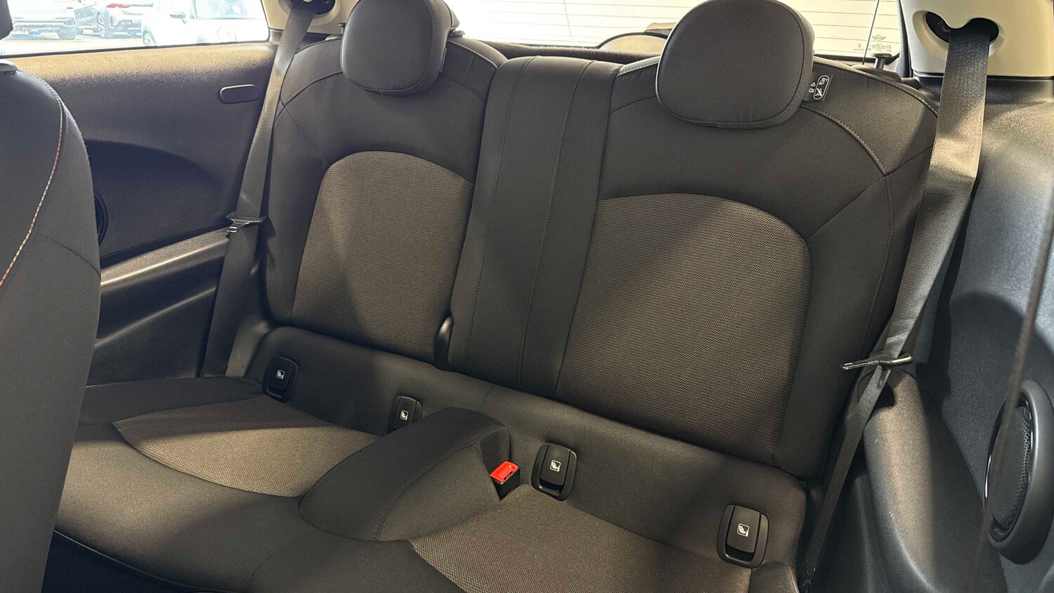 Used MINI Hatch 2023 for sale - 77756491: Photo 11