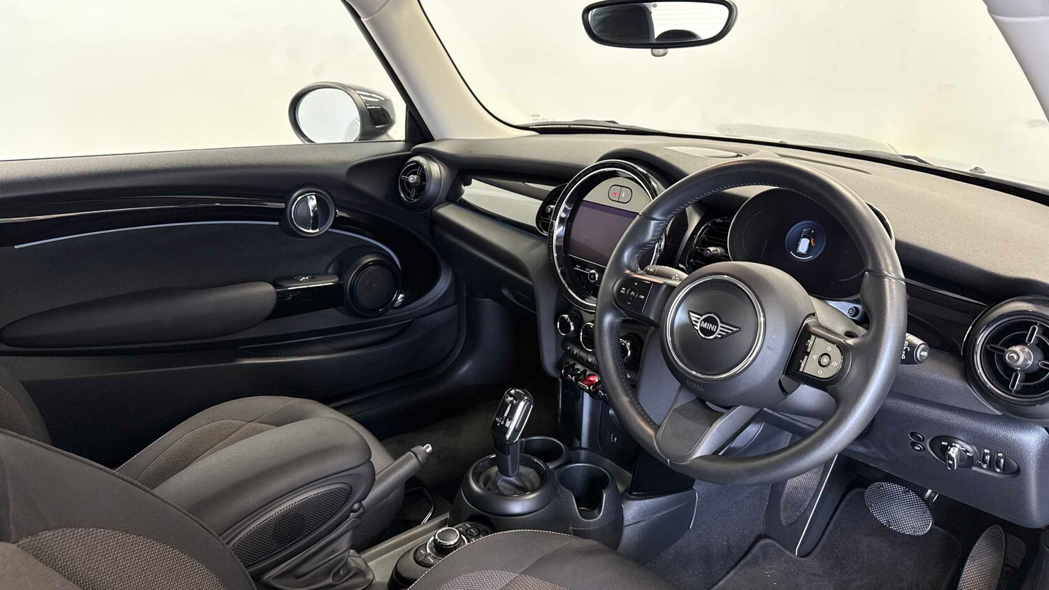 Used MINI Hatch 2023 for sale - 77756491: Photo 6