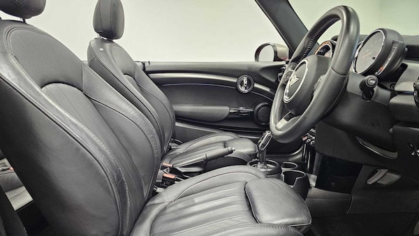 Used MINI Convertible 2021 for sale - 75405426: Photo 11