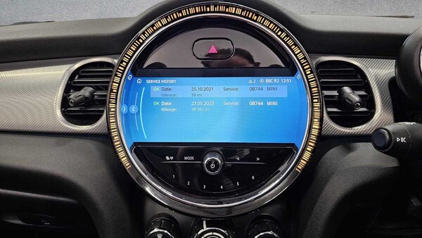 Used MINI Convertible 2021 for sale - 75405426: Photo 25