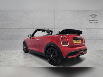 Used MINI Convertible 2021 for sale - 75405426: Photo