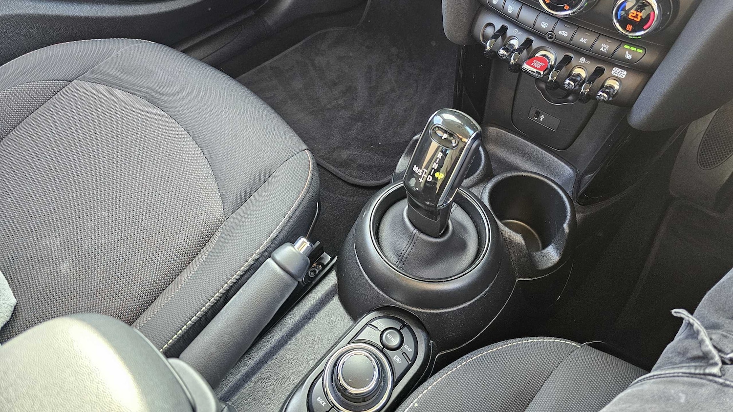 Used MINI Hatch 2023 for sale - 76125662: Photo 10