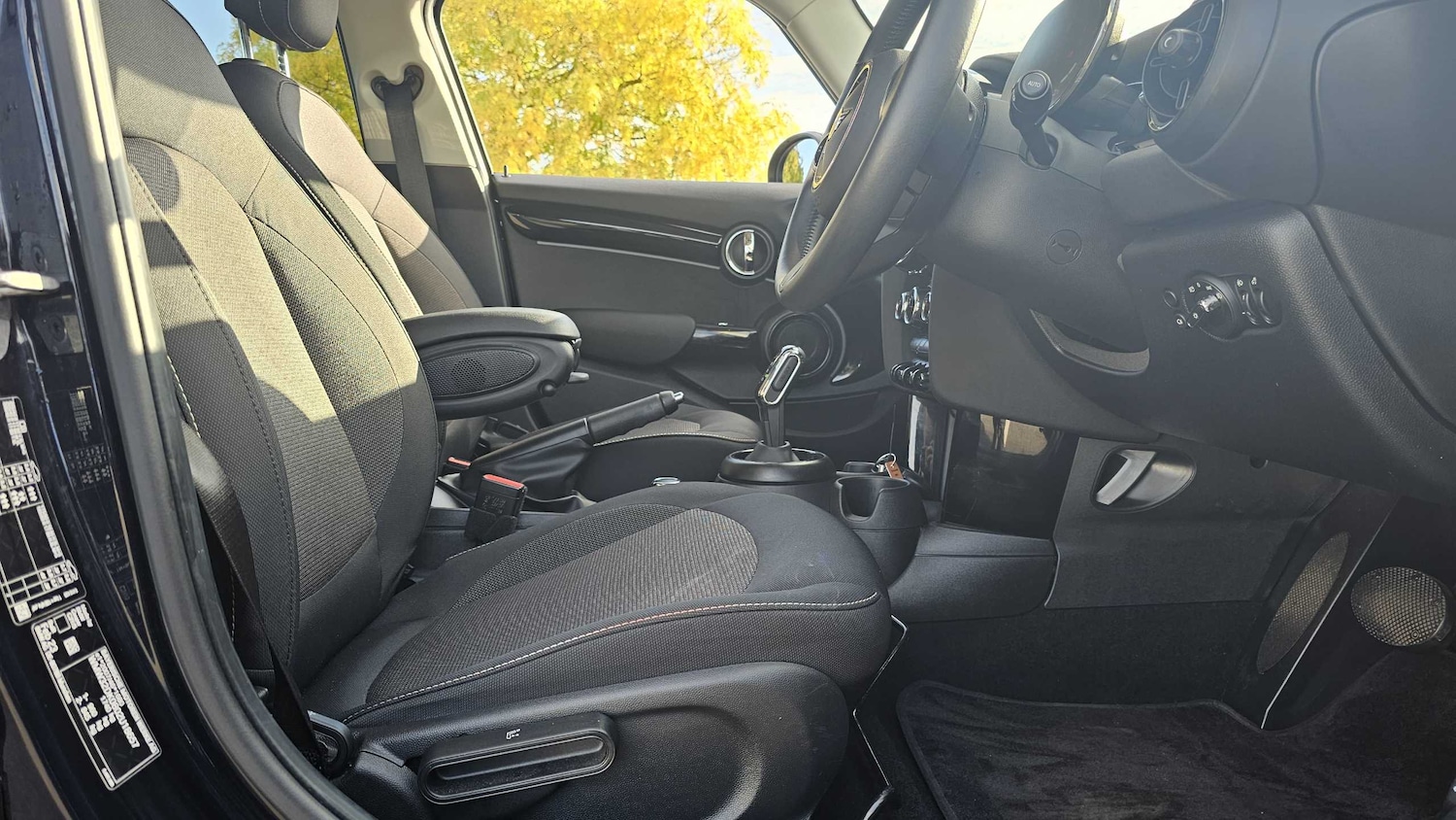 Used MINI Hatch 2023 for sale - 76125662: Photo 11