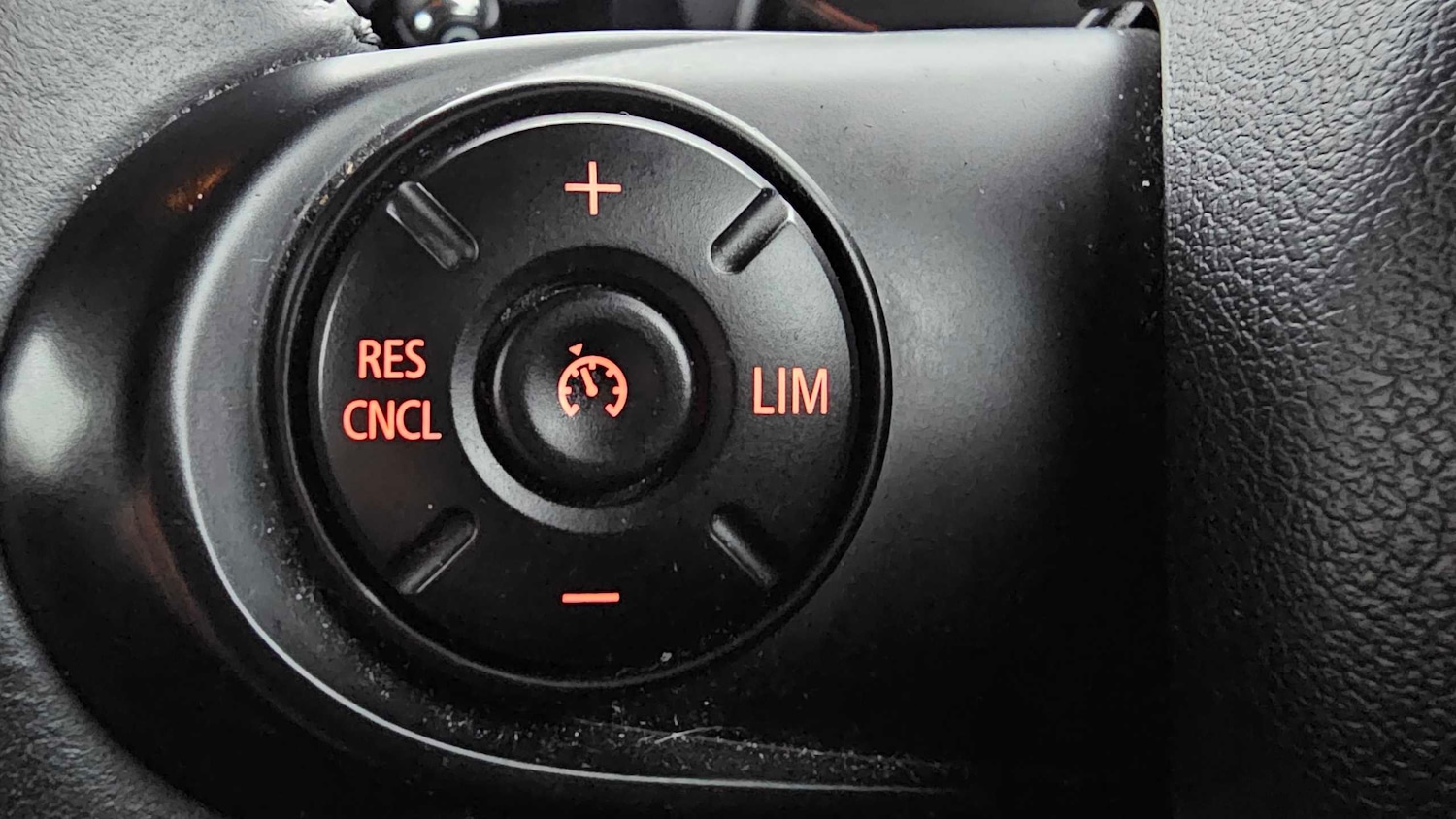 Used MINI Clubman 2020 for sale - 77044082: Photo 30