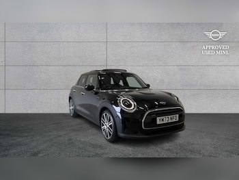 Used MINI Hatch 2023 for sale - 79064877: Photo