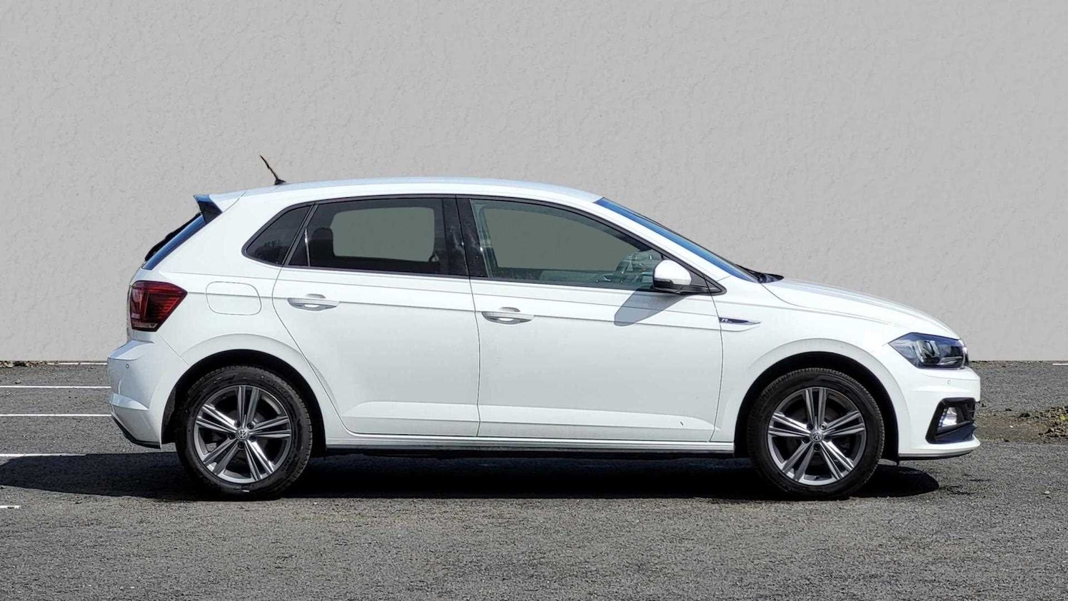 Used Volkswagen Polo 2020 for sale - 76401413: Photo 2