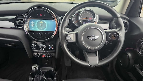 Used MINI Hatch 2022 for sale - 76262420: Photo 4