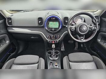 Used MINI Countryman 2018 for sale - 76460396: Photo