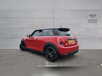 Used MINI Hatch 2021 for sale - 76373747: Photo