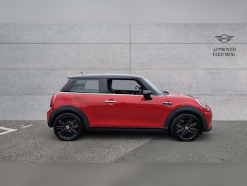 Used MINI Hatch 2021 for sale - 76373747: Photo