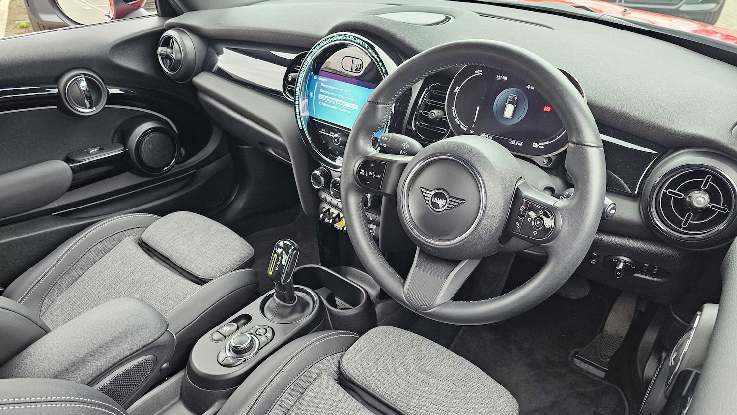 Used MINI Hatch 2021 for sale - 76373747: Photo 6