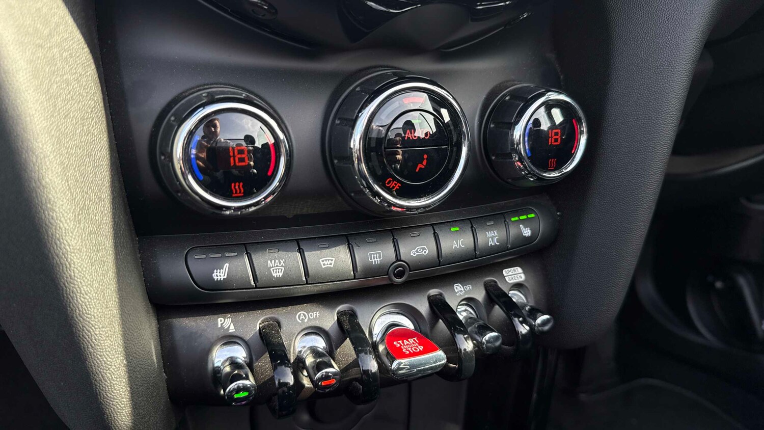 Used MINI Convertible 2021 for sale - 77674773: Photo 24