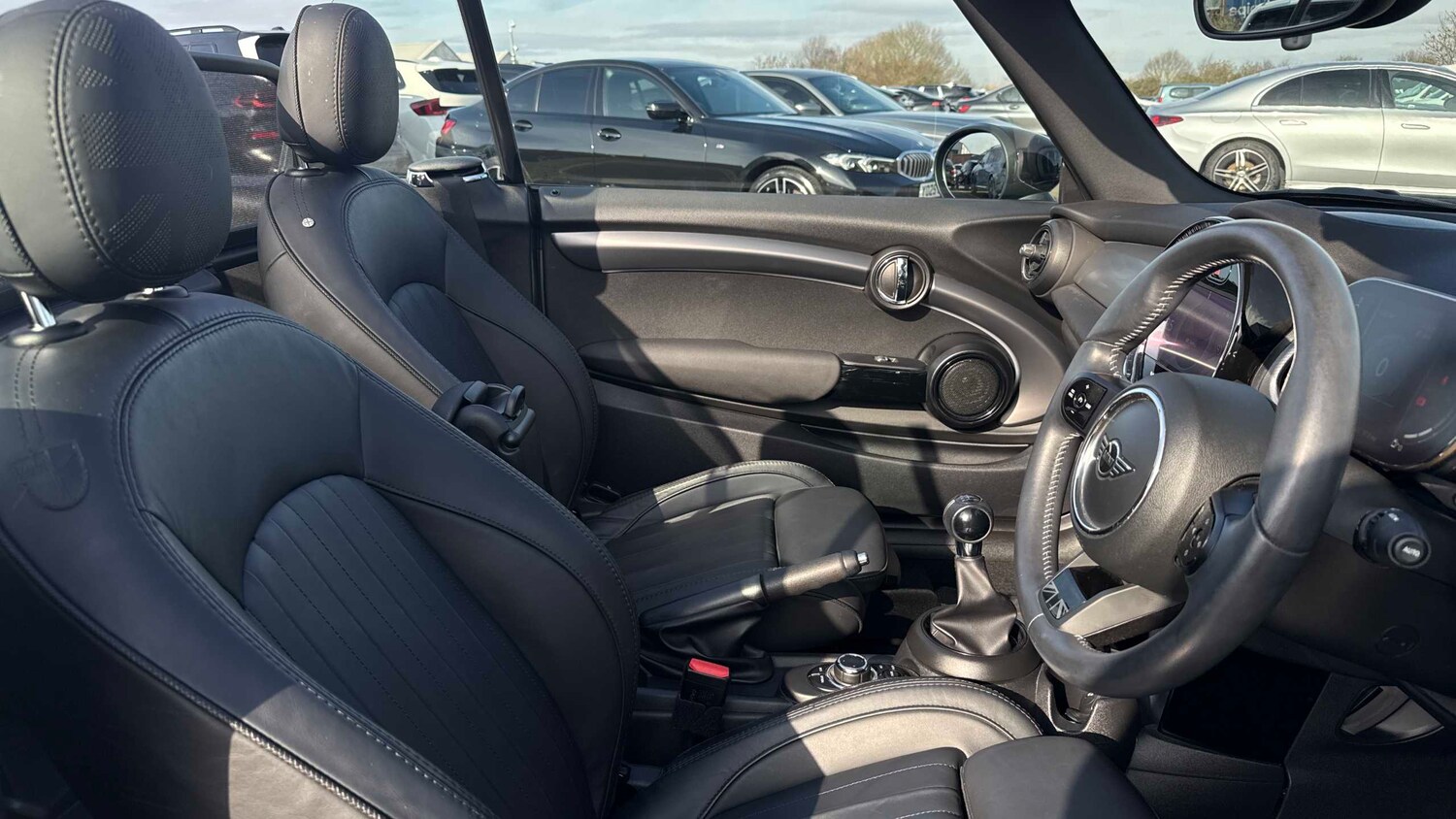 Used MINI Convertible 2021 for sale - 77674773: Photo 8