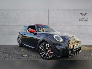 Used MINI Hatch 2023 for sale - 76705195: Photo