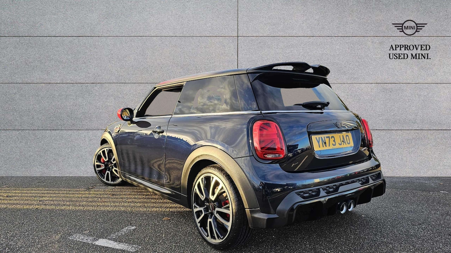 Used MINI Hatch 2023 for sale - 76705195: Photo 2