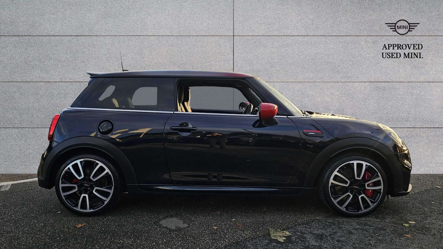 Used MINI Hatch 2023 for sale - 76705195: Photo 3
