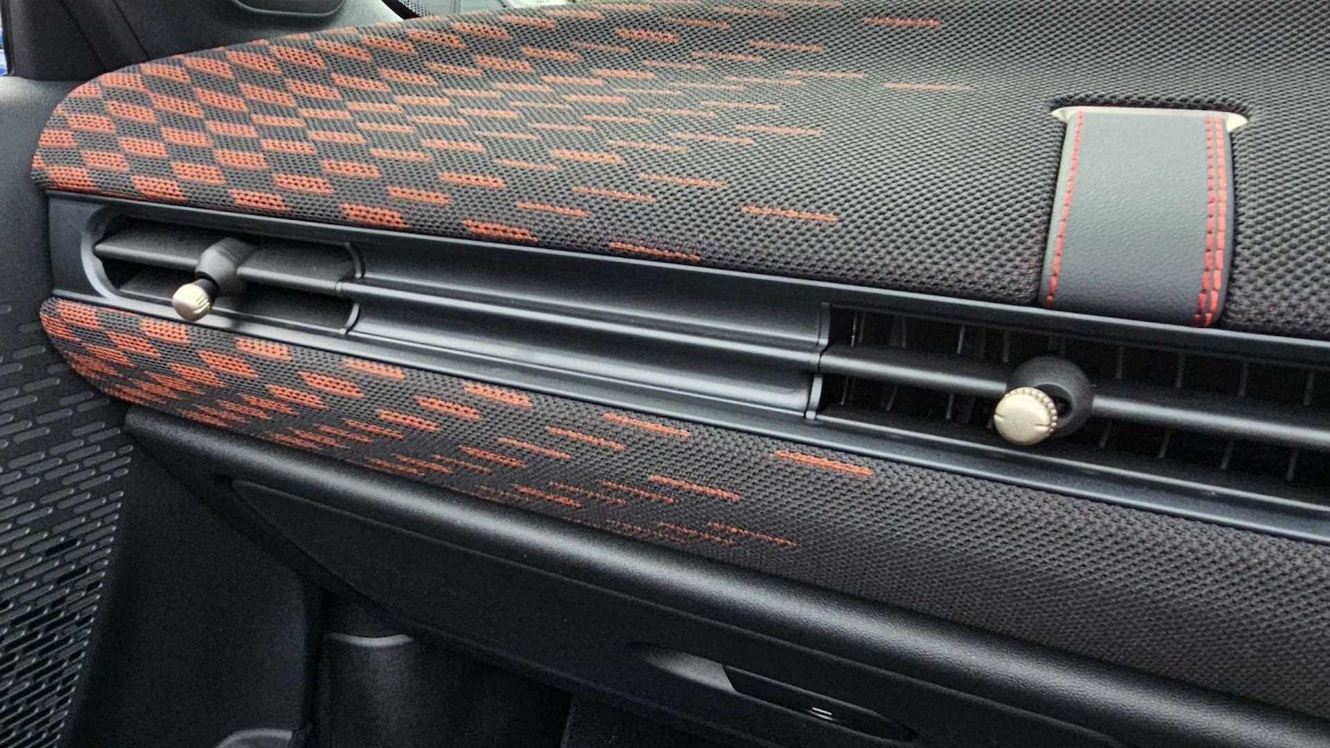 Used MINI Cooper 2025 for sale - 77147356: Photo 22